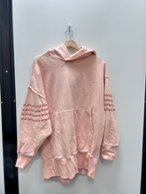 Load image into Gallery viewer, Free People Sweatshirt Size Extra Small
