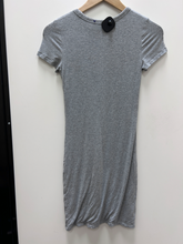 Load image into Gallery viewer, Wilfred Dress Size Small
