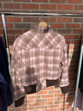 Load image into Gallery viewer, Outerwear Size Medium

