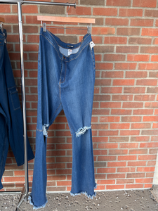 Fashion Nova Denim Size 3XL