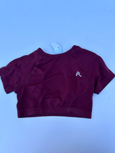 Load image into Gallery viewer, Athletic Top Size Small
