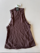 Load image into Gallery viewer, Lululemon Athletic Top Size Extra Small

