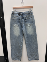 Load image into Gallery viewer, Pretty Little Thing Denim Size 3/4 (27)
