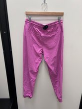 Load image into Gallery viewer, Gap Athletic Pants Size Small
