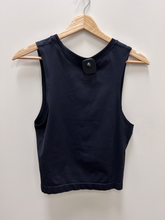 Load image into Gallery viewer, New Balance Athletic Top Size Extra Large
