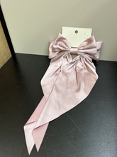 Load image into Gallery viewer, Bow Hair Lcip
