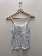 Load image into Gallery viewer, Brandy Melville Tank Top Size Small
