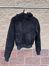 Load image into Gallery viewer, Lulu Lemon Heavy Outerwear Size Small
