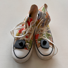 Load image into Gallery viewer, Converse Casual Shoes Womens 8
