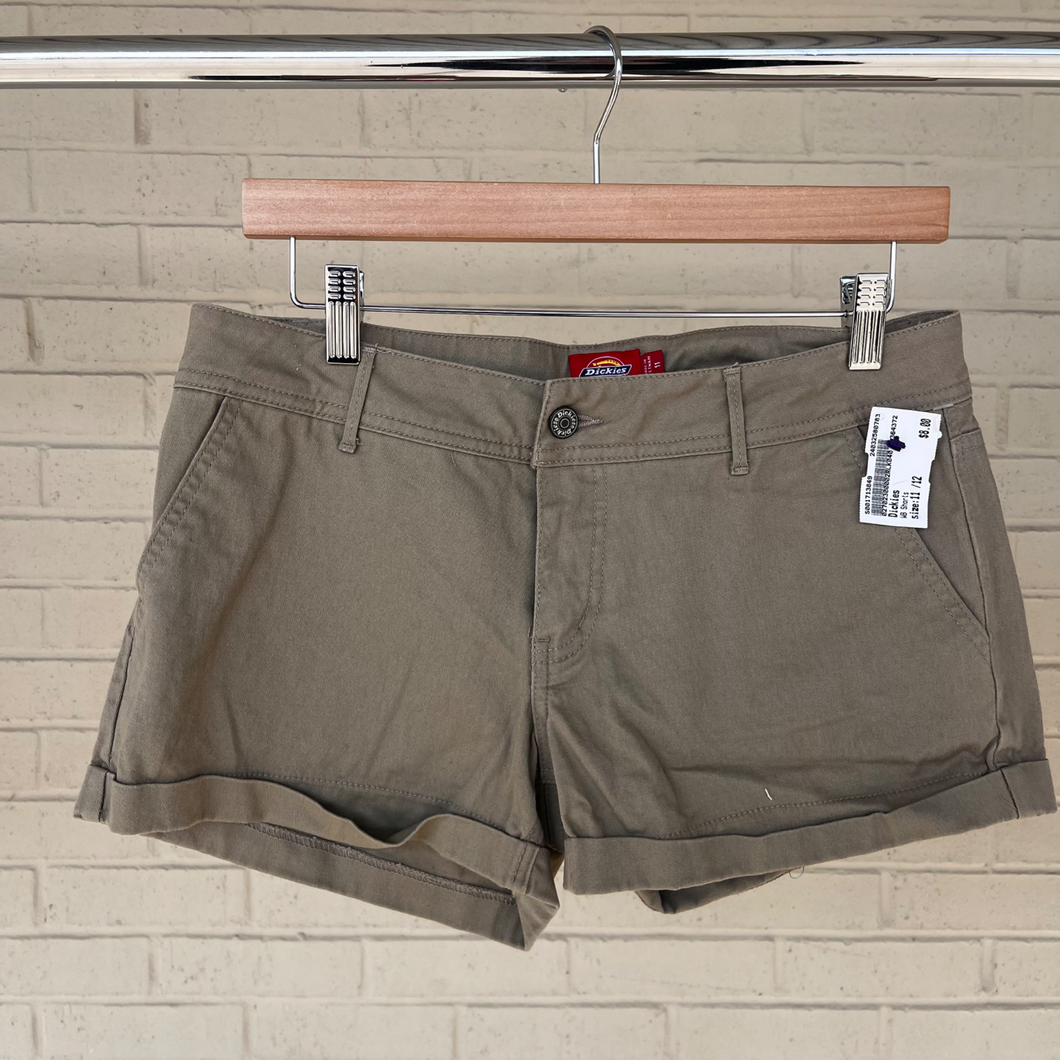 Dickies Shorts Size 11/12