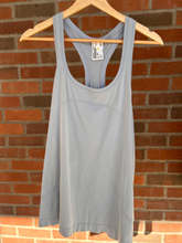 Load image into Gallery viewer, Lulu Lemon Athletic Top Size Medium

