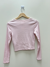 Load image into Gallery viewer, Long Sleeve Top Size Extra Small
