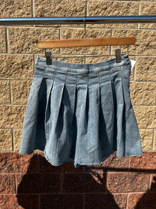 Short Skirt Size Medium