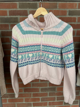 Load image into Gallery viewer, Teddy Fresh Sweater Size Small
