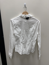 Load image into Gallery viewer, Brandy Melville Long Sleeve Top Size Small
