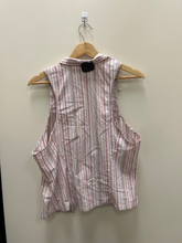 Load image into Gallery viewer, Urban Outfitters ( U ) Tank Top Size Large
