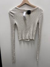 Load image into Gallery viewer, Urban Outfitters ( U ) Long Sleeve Top Size Medium
