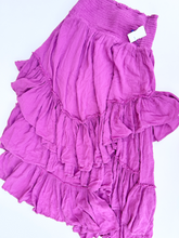 Load image into Gallery viewer, Free People Long Skirt Size Small
