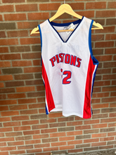 Load image into Gallery viewer, Athletic Top Size Medium
