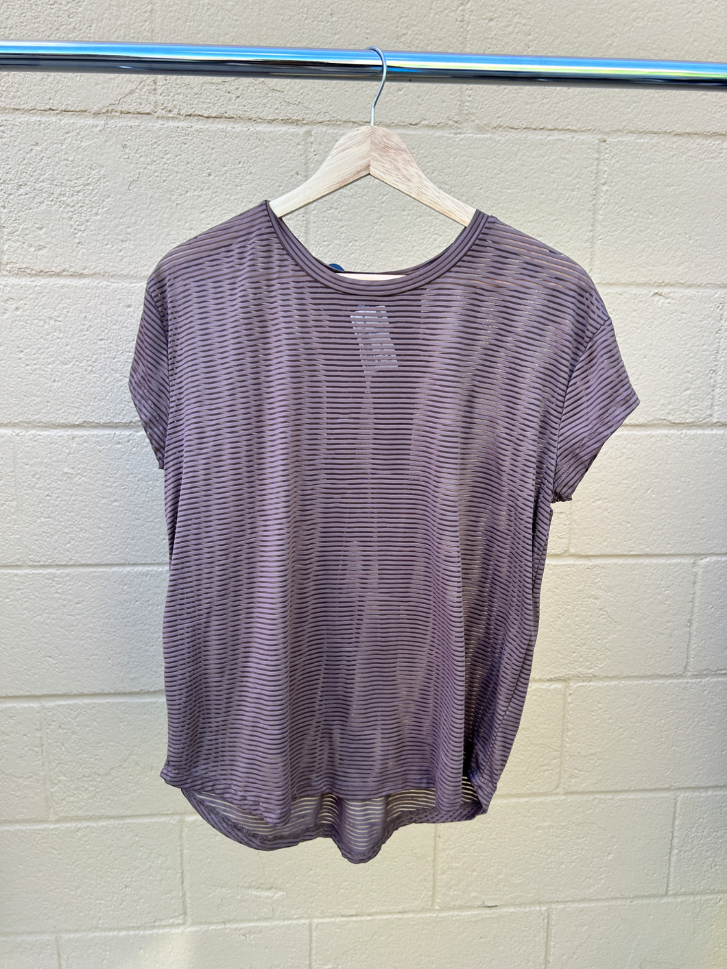 Mono B Athletic Top Size Small