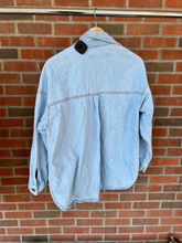 Load image into Gallery viewer, Zara Denim Outerwear Size Medium
