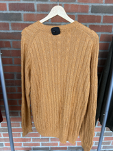 Load image into Gallery viewer, Sweater Size Extra Large
