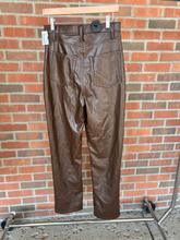 Load image into Gallery viewer, Abercrombie &amp; Fitch Pants Size 7/8 (29)
