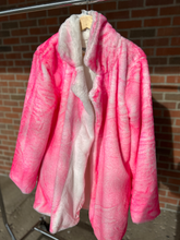 Load image into Gallery viewer, Outerwear Size Large
