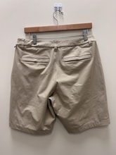 Load image into Gallery viewer, Lulu Lemon Shorts Size Medium
