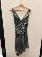 Load image into Gallery viewer, Urban Outfitters ( U ) Maxi Dress Size Small
