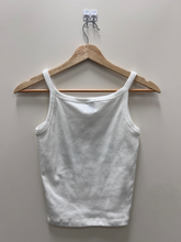 Load image into Gallery viewer, Princess Polly Tank Top Size Small
