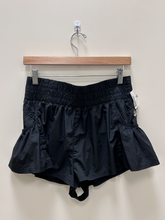 Load image into Gallery viewer, Free People Movement Athletic Shorts Size Medium

