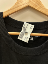 Load image into Gallery viewer, Tank Top Size Extra Large
