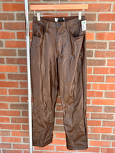Load image into Gallery viewer, Abercrombie &amp; Fitch Pants Size 2 (26)
