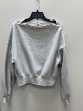 Load image into Gallery viewer, Abercrombie &amp; Fitch Sweatshirt Size Extra Small
