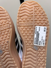 Load image into Gallery viewer, Adidas Casual Shoes Mens 6.5
