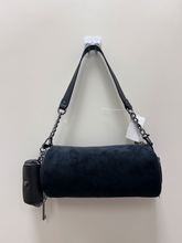 Load image into Gallery viewer, Juicy Couture Purse
