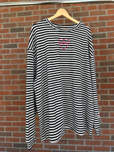 Load image into Gallery viewer, Long Sleeve Top Size Extra Large
