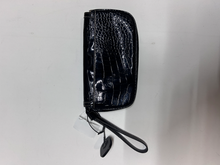 Load image into Gallery viewer, Nine &amp; Co Purse
