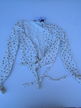 Load image into Gallery viewer, Brandy Melville Long Sleeve Top Size Small
