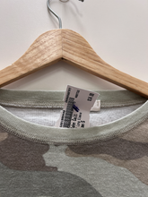 Load image into Gallery viewer, John Galt Long Sleeve Top Size Small
