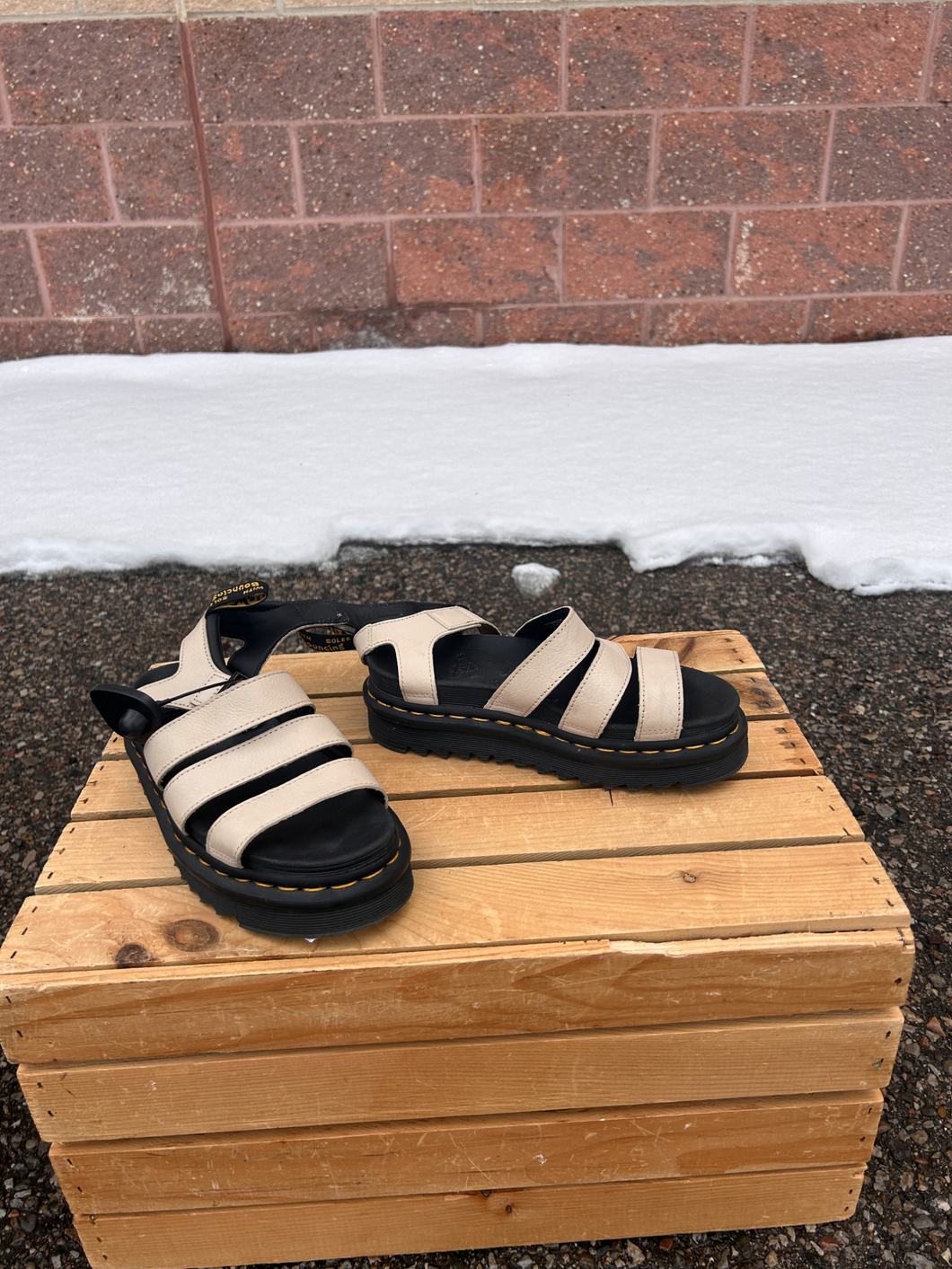 Dr Martens Sandals Womens 5