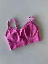 Load image into Gallery viewer, Offline Athletic Top Size Extra Large
