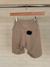 Load image into Gallery viewer, Nvgtn Athletic Shorts Size Small
