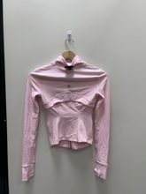 Load image into Gallery viewer, Lululemon Athletic Top Size Small
