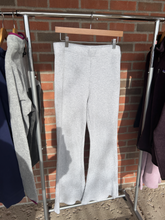 Load image into Gallery viewer, Aerie Pants Size Large
