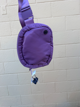 Load image into Gallery viewer, Purse
