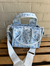 Load image into Gallery viewer, Purse

