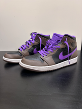 Load image into Gallery viewer, Jordan Mens Athletic Shoes Mens 10.5
