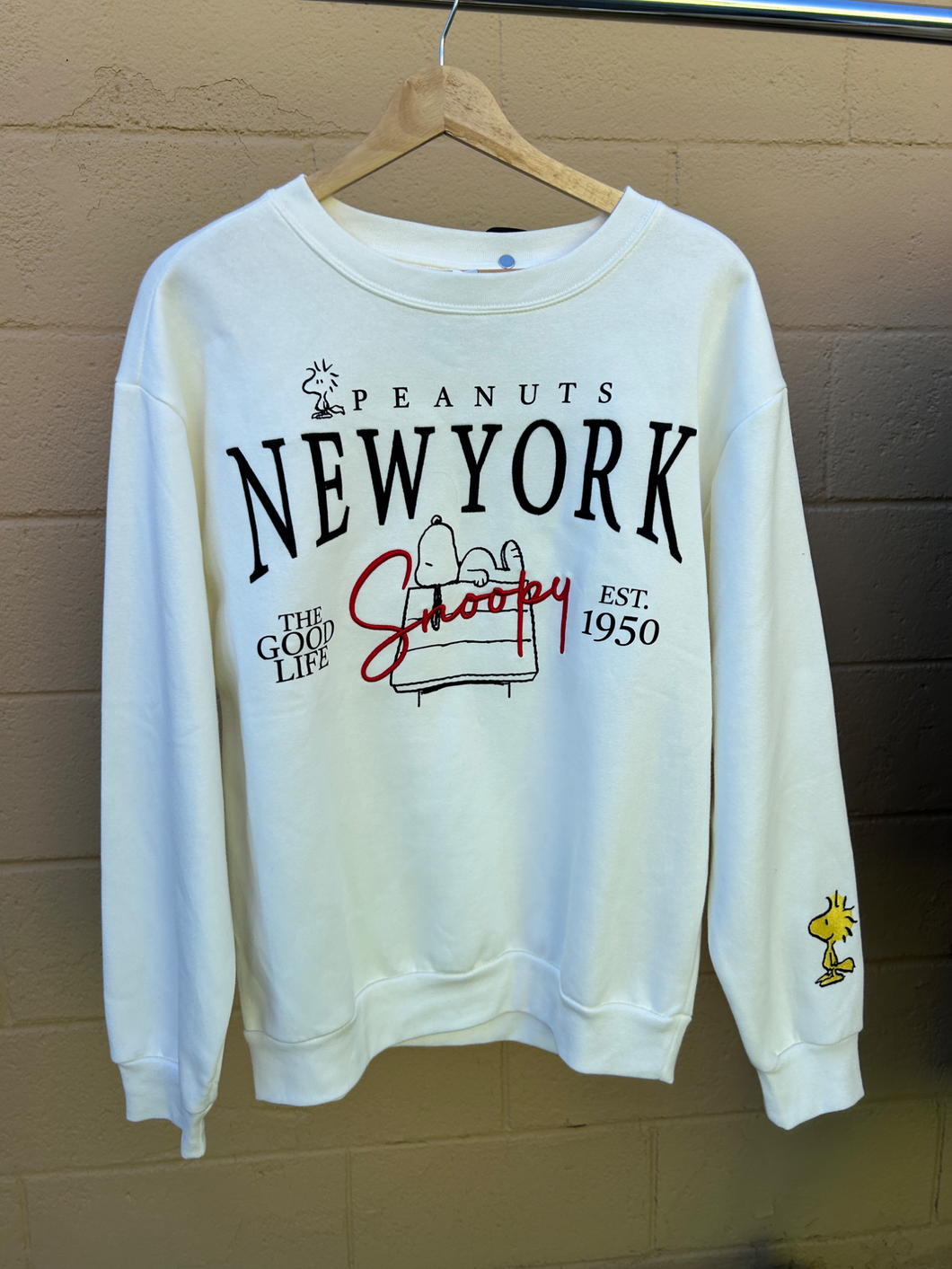 Peanuts Sweatshirt Size Large